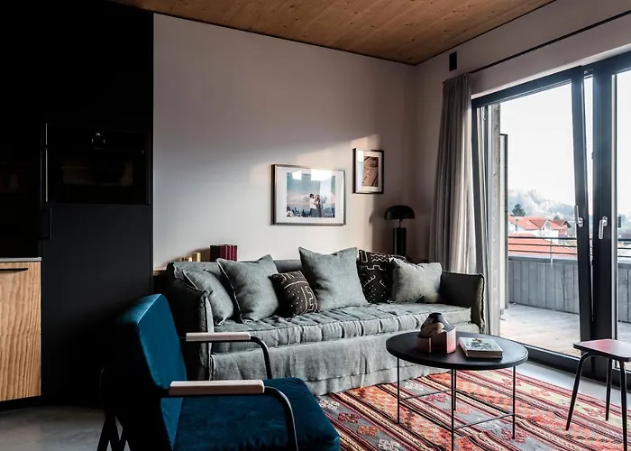 Pfoertner Penthouse *
